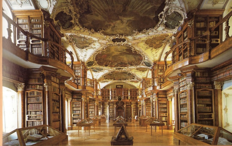 Illustration for article titled Lose Yourself In These Photos Of Europe's Most Magnificent Libraries